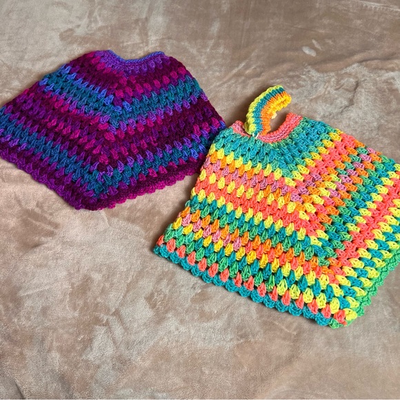 HANDMADE Cable Knit Colourful Kid's Winter Retro Vintage Poncho Sweaters - Picture 3 of 6